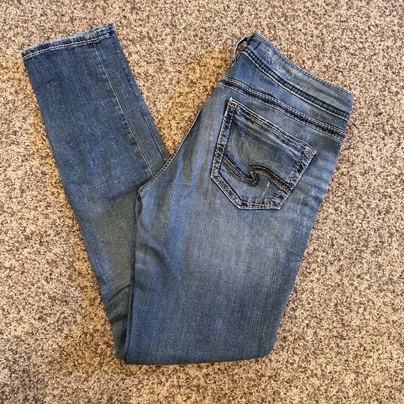 Silver “Girlfriend” Jeans 27 - Picture 4 of 5